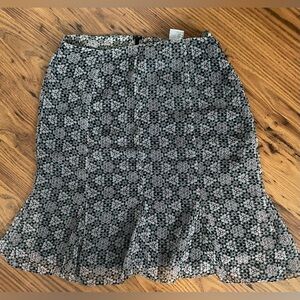 Kathie Lee Collection size 10 black grey maroon midi maxi flair a line skirt